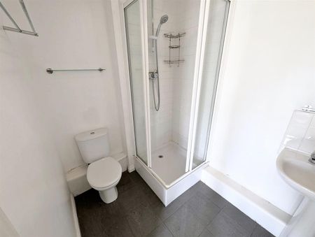 CALVERLY COURT, Paladine Way, Coventry, CV3 - Photo 5