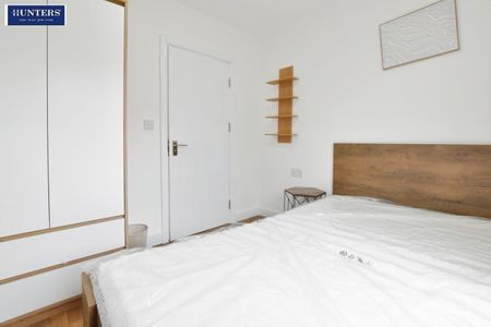 3 bedroom House To Let Total Size: 883 SQ FT - Photo 3