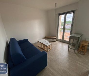 Location Appartement 1 pièce 16m² POITIERS 86000 - Photo 2