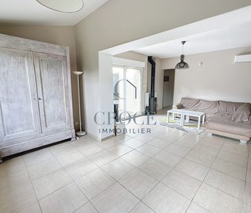 Location meublée. A 4 km d'Uzès, villa T5 à louer - Photo 2