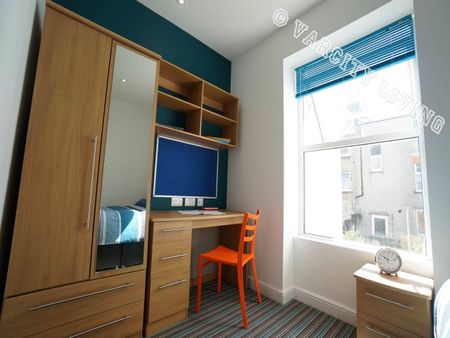 17 College Road - Photo 5