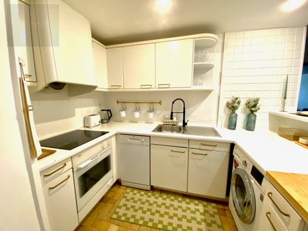 Óptimo T1 mobilado em condomínio com vista de mar - Photo 5