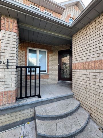 For Lease - 592 Leatherleaf Drive, Mississauga, Ontario - Photo 4