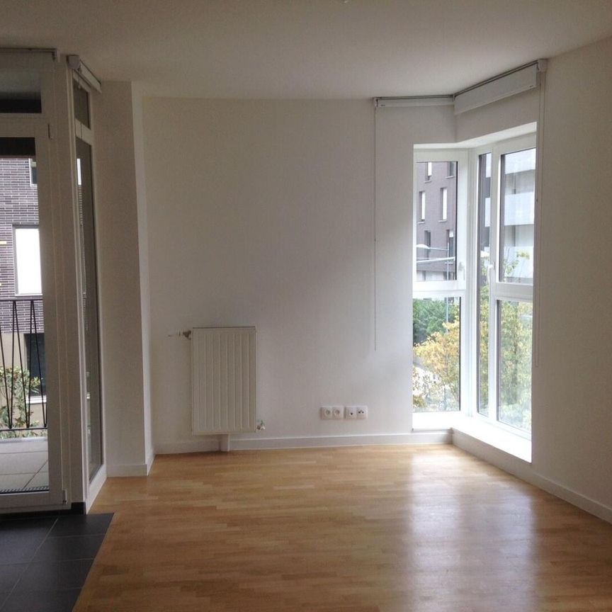 location Appartement T3 DE 58.4m² À ASNIERES - Photo 1