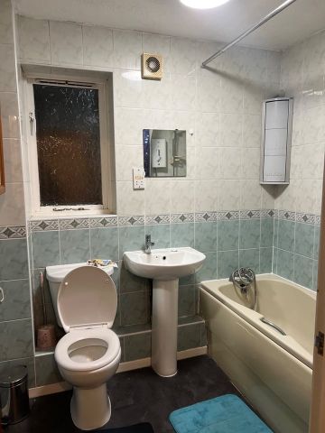 2 Bed Flat, Huntingdon Court, LE4 - Photo 4