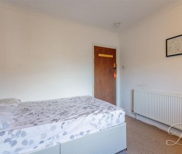 3 bedroom - Photo 1