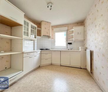 Appartement à louer 4 pièces 82.87m² - Photo 2