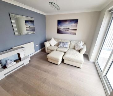 4 bedroom detached house to rent - Photo 1