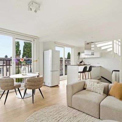 Te huur: Appartement Overtoom in Amsterdam - Photo 1