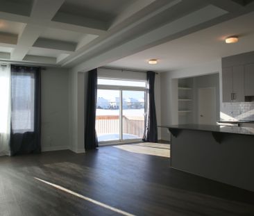 For Lease - 705 Fenwick Way, Barrhaven, Ontario - Photo 2