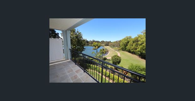 EMERALD LAKES-THE COVE, WATERFRONT HOME - Photo 1