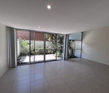 2/35 Arthur Street, Coffs Harbour - Photo 1