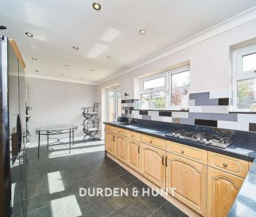 Acres Avenue, Ongar - Photo 1