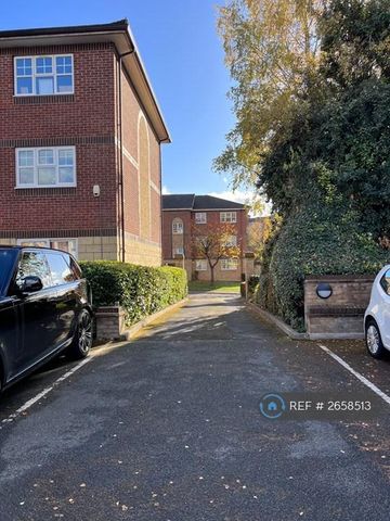 3 bedroom flat to rent - Photo 5