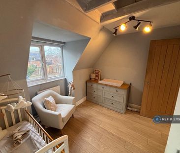 3 bedroom semi-detached house to rent - Photo 3