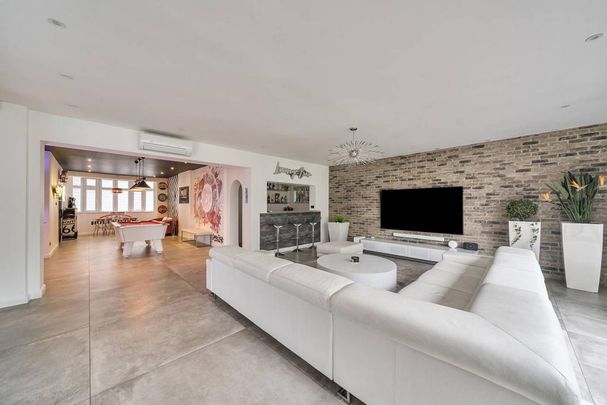 5 bedroom house to rent - Photo 1