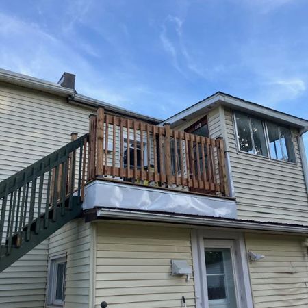 5 1/2 ( 2ieme étage), st-constant , grand terrain - Photo 3