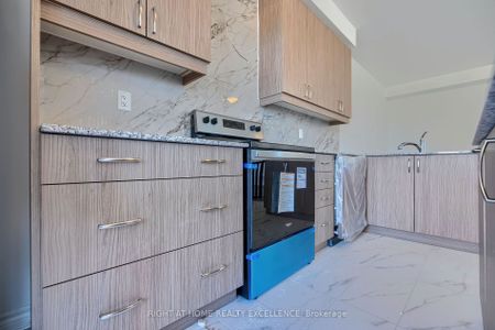For Lease - 43 Keppel Circle, Brampton, Ontario - Photo 5