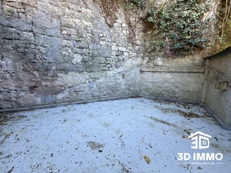 Location Appartement 2 pièces 30m² AVESNES SUR HELPE 59440 - Photo 2