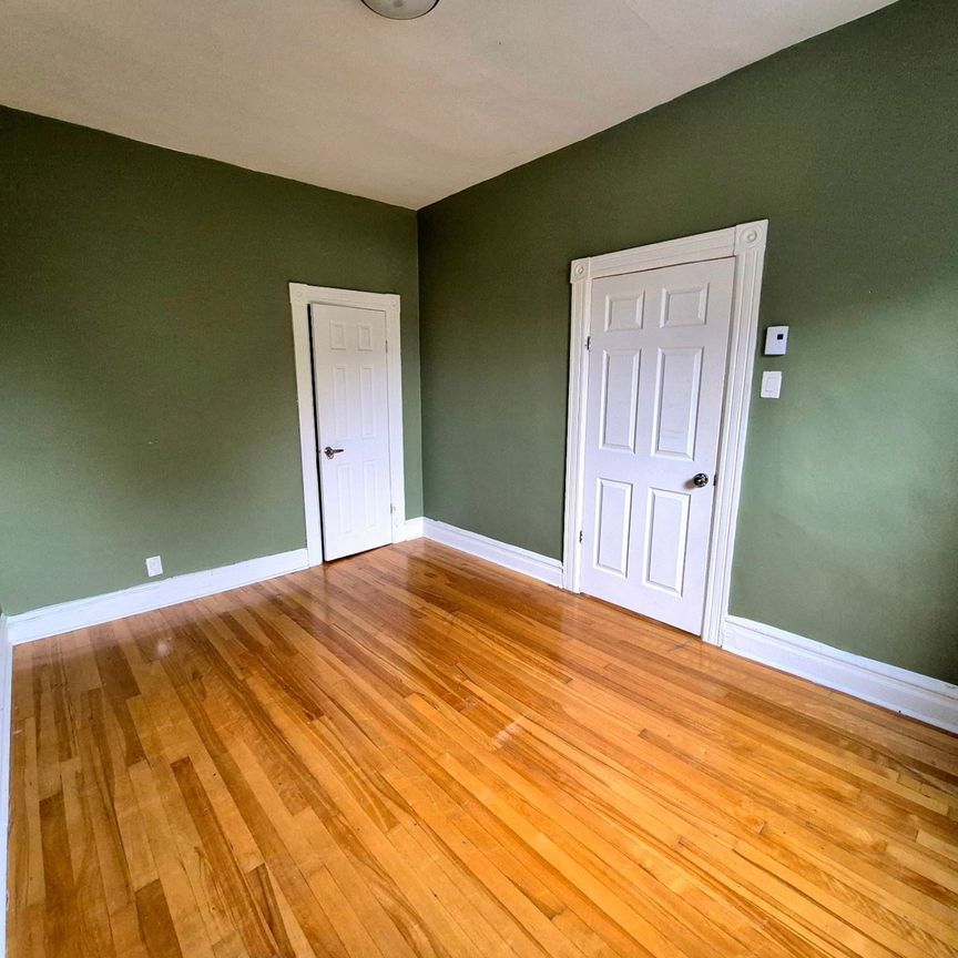 442 5e Avenue - Photo 1