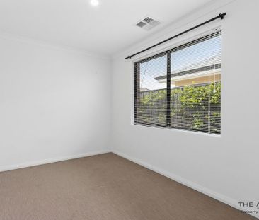 Spacious Modern Family Home in Prime Wellard Location - Photo 6