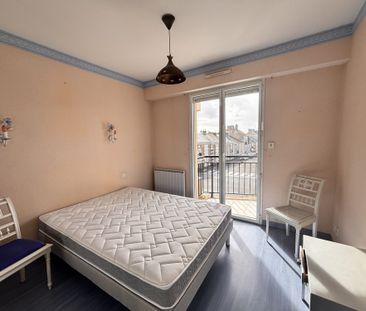 Location Appartement 2 pièces 49m² LES SABLES D OLONNE 85100 - Photo 4