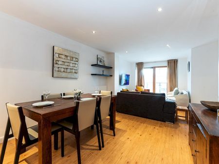 Heritage Avenue - Photo 2