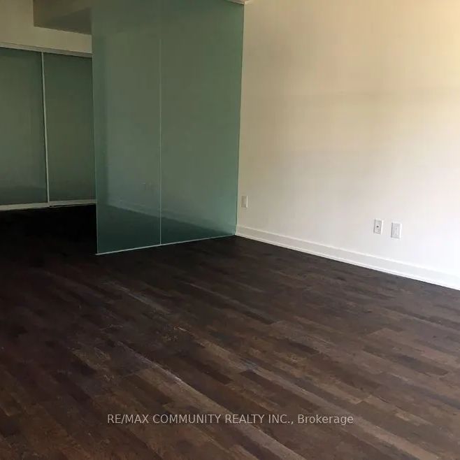 629 King Street W #211 - Photo 1