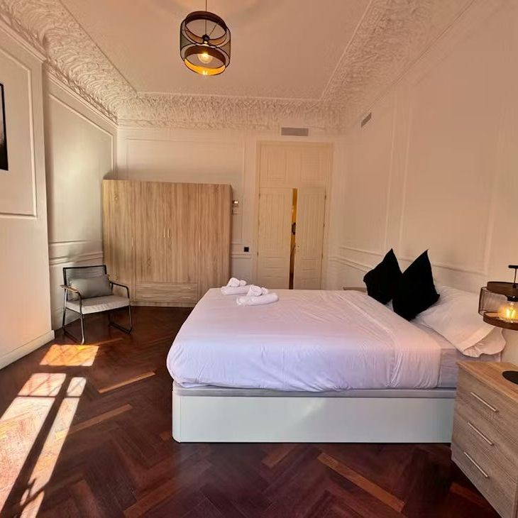 Carrer de Pau Claris, Barcelona, Catalonia 08009 - Photo 1