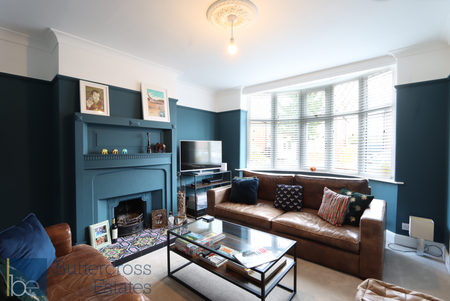 4 bedroom semi-detached house to rent - Photo 3