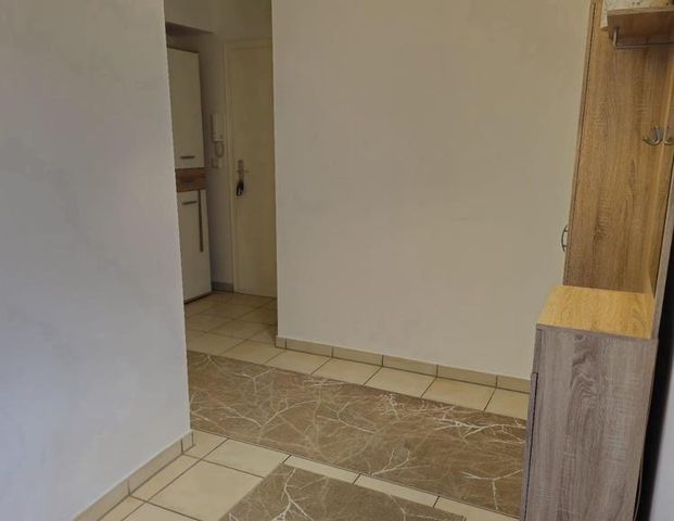 2-Raum-EG-Whg. | Hell und geräumig |OB-Altstadt | Stellplatz möglich! - Photo 1