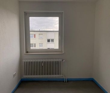 Renovierte 2,5-Zimmer-Wohnung mit Balkon - Foto 2