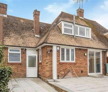 Caesars Road, Wheathampstead, AL4 - Photo 2