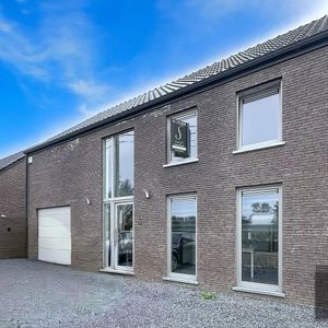 Huis te huur in Peissant voor € 1.400 met 3 slaapkamers - Photo 2