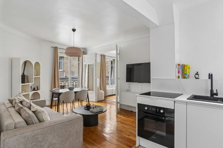 Location Appartement 2 pièces 37m² PARIS 16 75116 - Photo 3