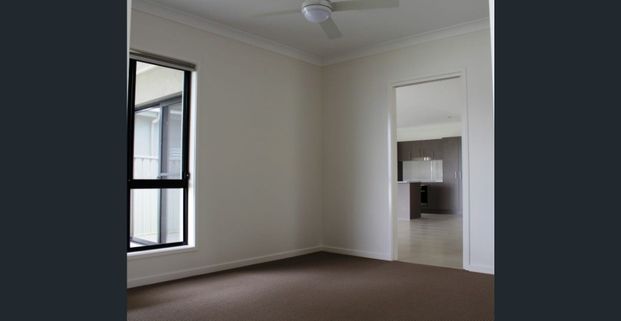 FAMILY LIVING AT ITS FINEST - Photo 1