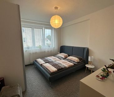 Pronájem bytu 4+1 74 m² - Fotografie 5