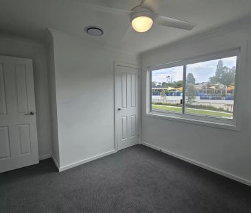 Full of Style and Low Maintenance - Photo 4