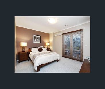 STYLISH FAMILY HOME! - Photo 1