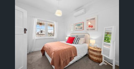 Californian Charm Meets Modern Elegance - Photo 3