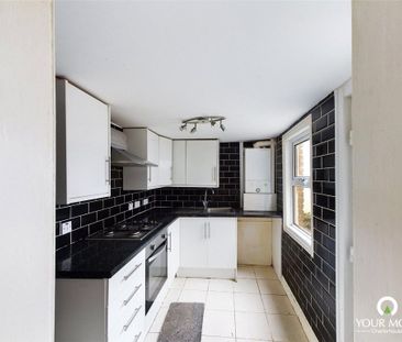 2 bedroom terraced house to rent - Photo 5