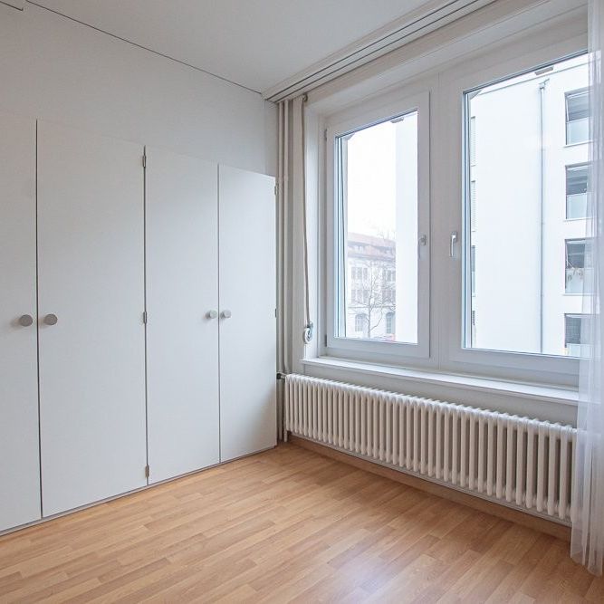 Zentrale 1.0-Zi. Wohnung im 1. OG - Photo 1