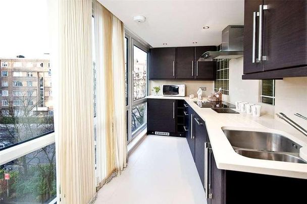 St. Johns Wood Park, St Johns Wood, London, NW8 - Photo 1