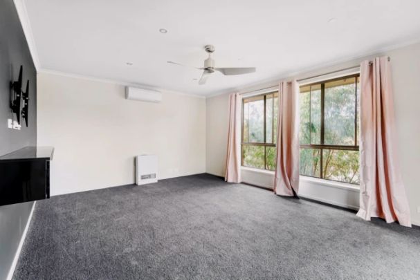 4 Bed, 2 Bath - Photo 1