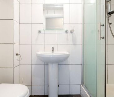 Market Street, Loughborough - Photo 5