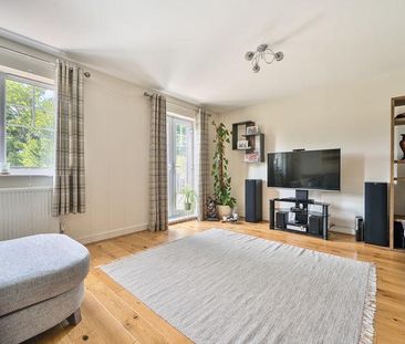 4 bedroom terraced house to rent - Photo 3