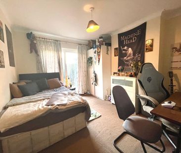 6 Bed Terraced House, Dryleaze Road, BS16 - Photo 6