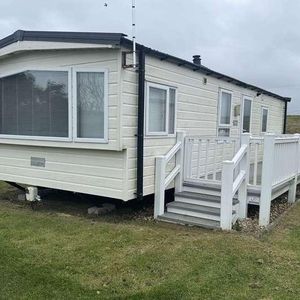 Seasalter Holiday Park, Faversham Road, Seasalter, Whitstable, CT5 - Photo 2