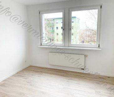 5 Raum Wohnung mit Balkon in Gablenz, Nähe Versorgungszentrum - Photo 1