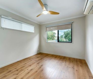 Spacious 4 Bedroom Family Home in Prime Mt Gravatt Location - Photo 4